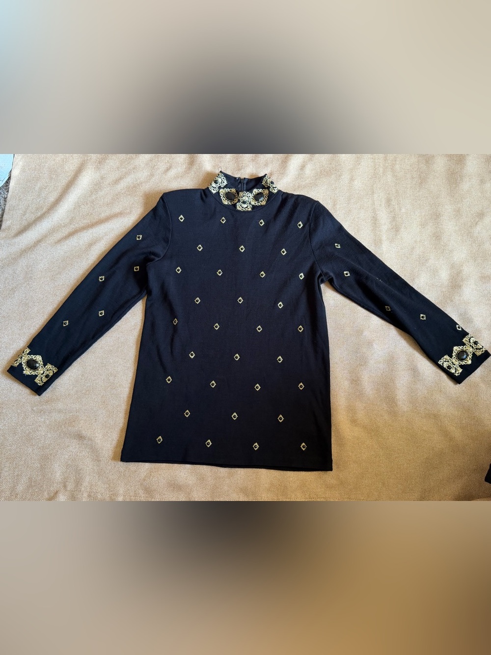 Vtg 90s Outlander Collection Black Gold Beaded Tunic Sweater Wool Blend Large